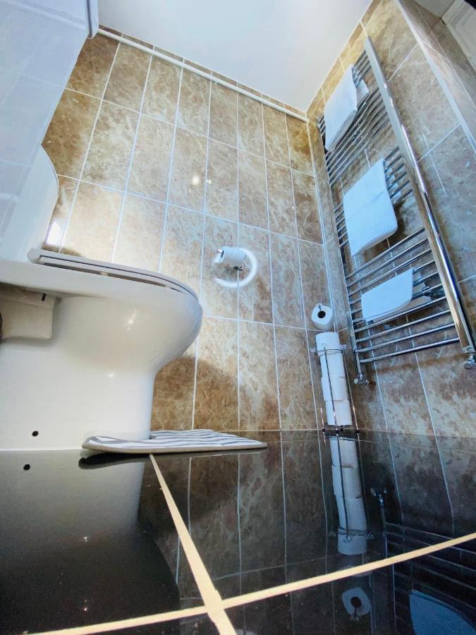 Bright, Spacious, Modern Interior Decor 2 Bedrooms Apartment With Amazing Views Лондон Экстерьер фото